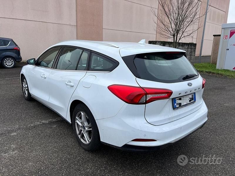 Usata Ford Focus Business Edition 120 CV (88 kW) 2019 Bianco Station wagon