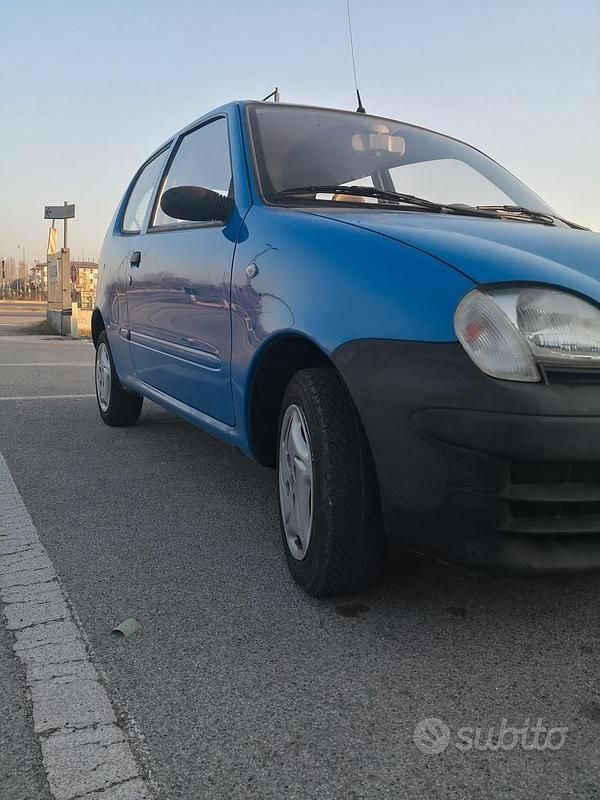 Usata Fiat 600 2003 Blu Utilitaria