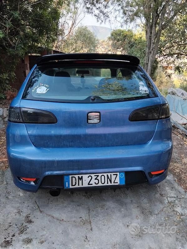 Usata Seat Ibiza 60 CV (44 kW) 2008 Blu