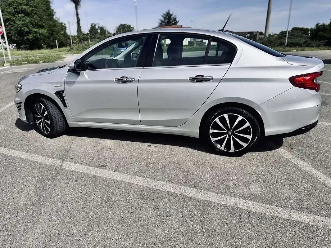 Usata Fiat Tipo 95 CV (69 kW) 2016 Berlina