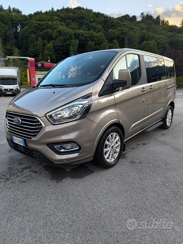 Usata 2019 Ford Tourneo Custom Titanium Furgone | 29.000 € (Super prezzo) - Immagine 1/4