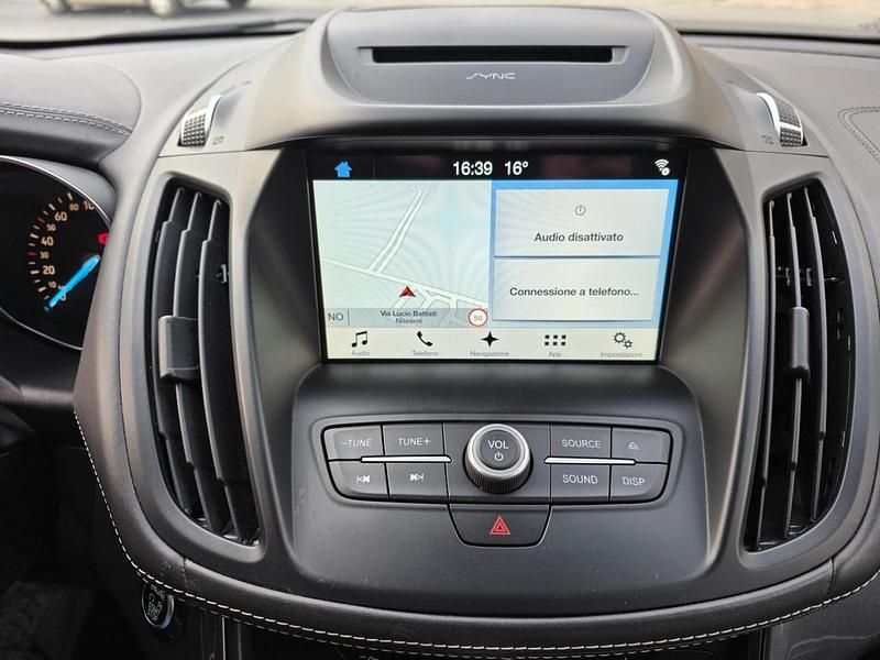 Usata Ford Kuga Vignale 180 CV (132 kW) 2017 Grigio SUV