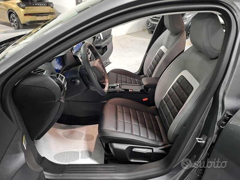 Nuova Citroën C4 X PureTech 131 CV (96 kW) 2025 Grigio SUV