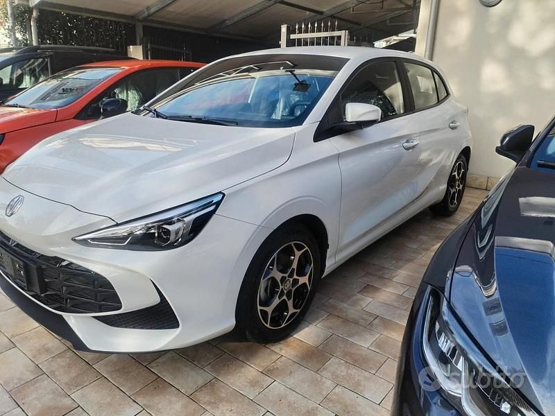 Usata MG MG3 Luxury 116 CV (85 kW) 2025 Bianco Utilitaria