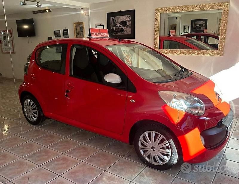 Usata Citroën C1 68 CV (50 kW) 2011 Rosso Utilitaria