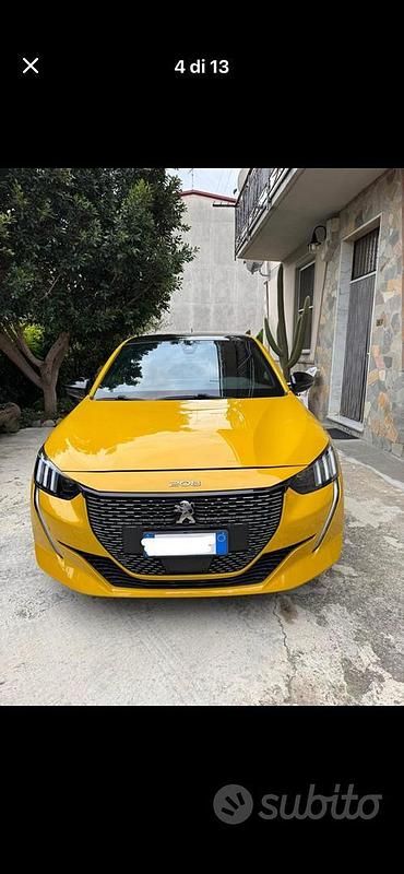 Usata Peugeot 208 GT-line 131 CV (96 kW) 2019 Giallo Utilitaria