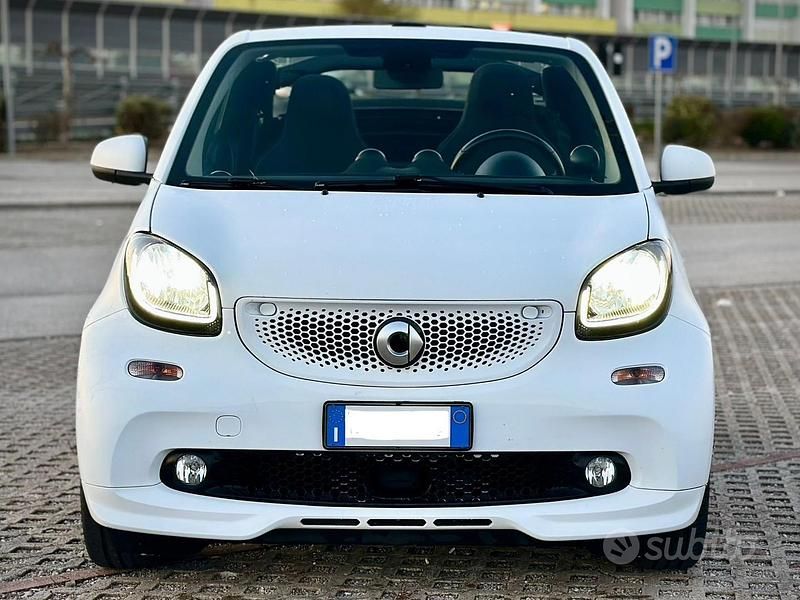Usata Smart ForTwo Cabrio 90 CV (66 kW) 2019 Bianco Cabrio