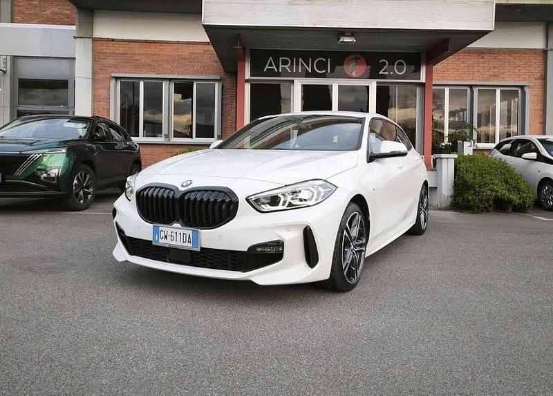 Usata BMW 118 M Sport 136 CV (100 kW) 2024 Alpine white Utilitaria