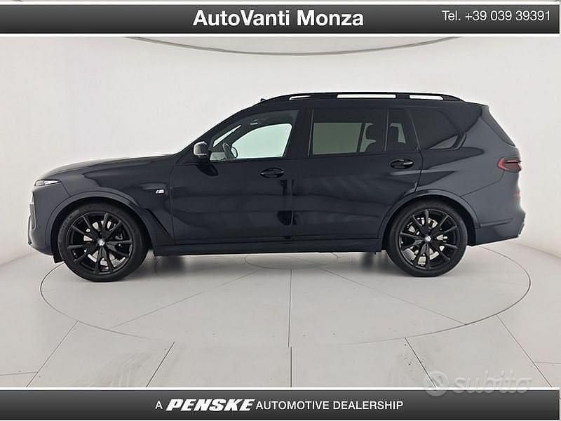 Usata BMW X7 Comfort Edition 340 CV (250 kW) 2024 Nero SUV