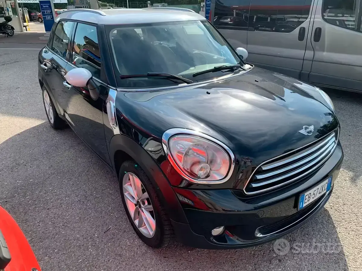 Usata Mini Cooper Countryman 122 CV (89 kW) 2010 Nero SUV