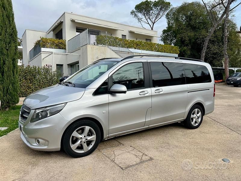 Grigio Usata 2015 Mercedes Vito Furgone | 15.000 € - Immagine 1/4