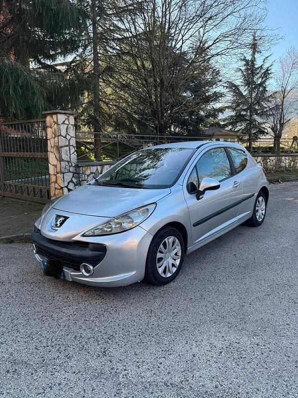 Usata Peugeot 207 90 CV (66 kW) 2006 Gray Berlina