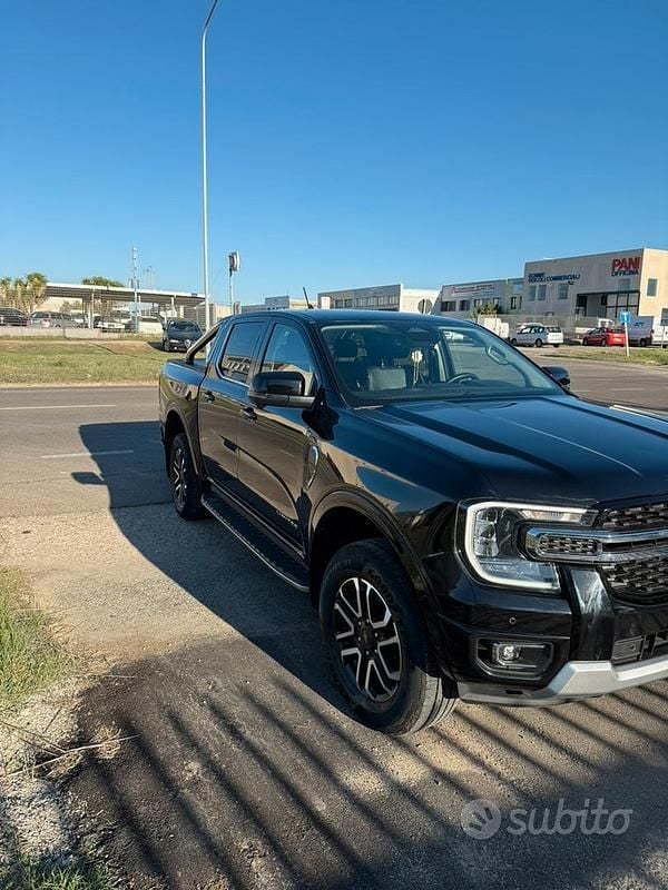 Usata Ford Ranger Limited 2023 Nero Pick-up