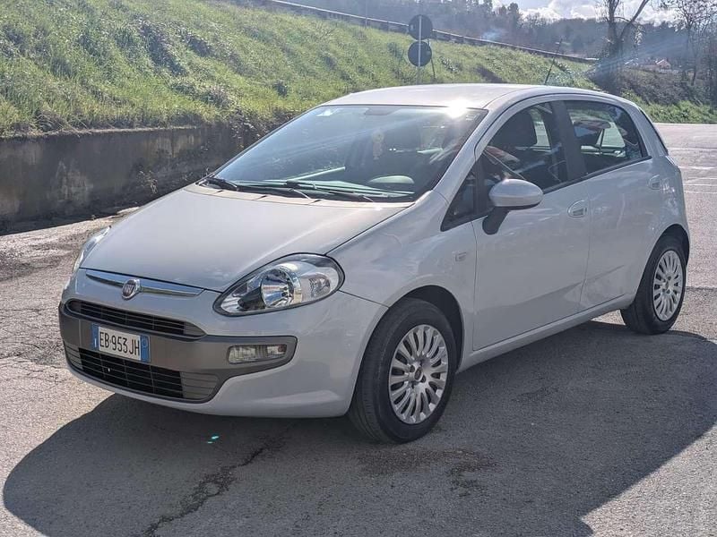 Usata Fiat Punto Evo Dynamic 65 CV (47 kW) 2010 Argento Utilitaria