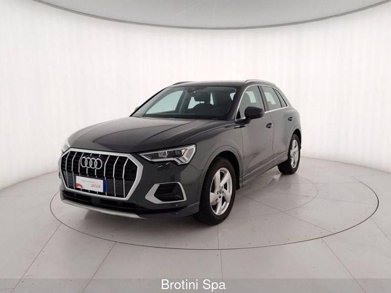 Grigio metallizzato Usata 2023 Audi Q3 Advanced SUV | 34.800 € (Ottimo prezzo) - Immagine 1/4
