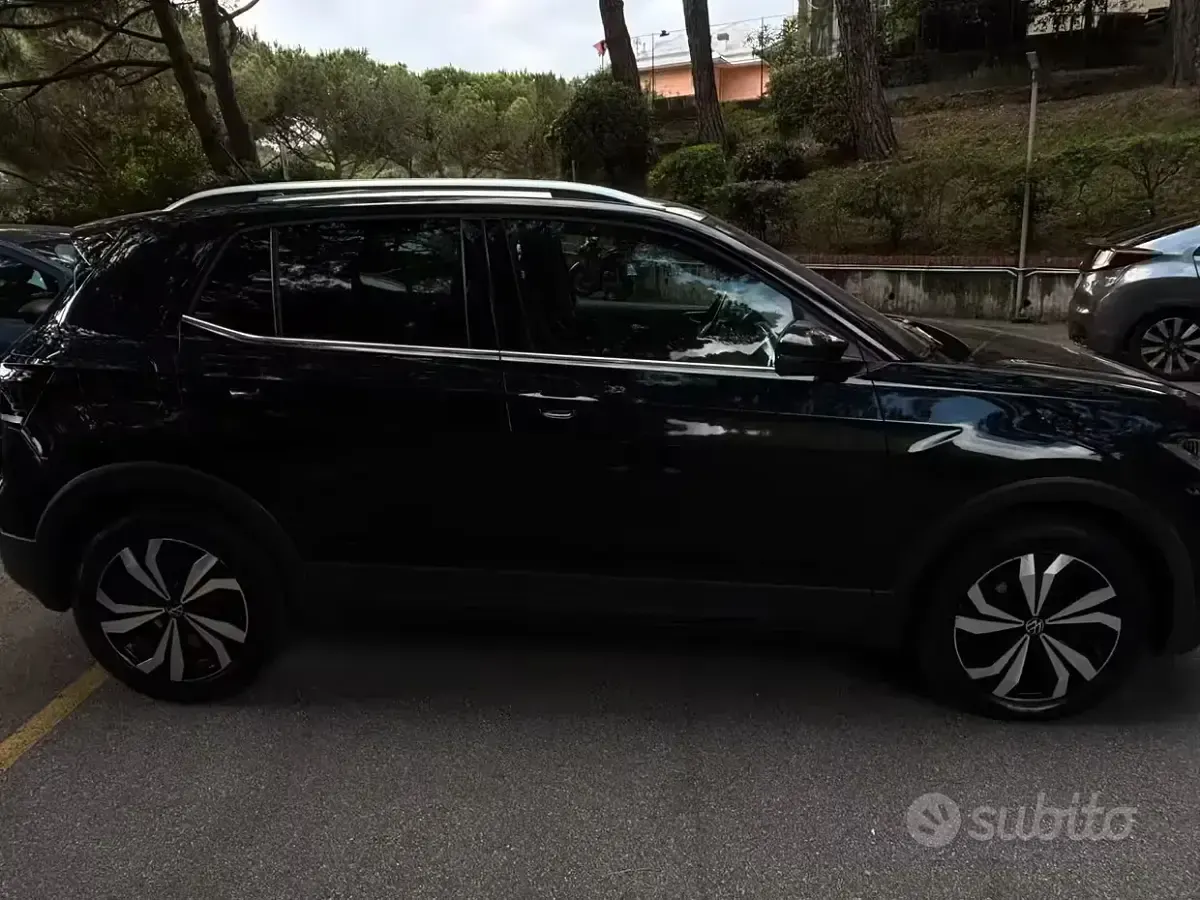 Usata VW T-Cross 110 CV (80 kW) 2021 Nero SUV