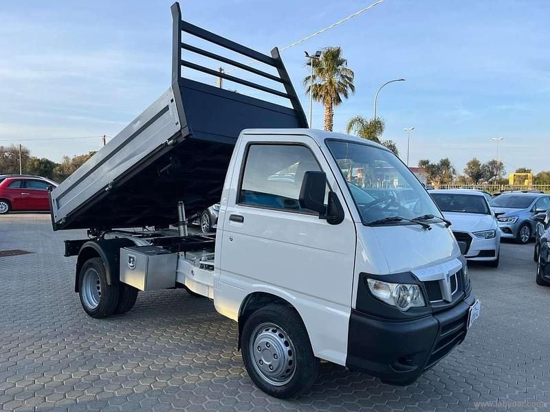 Usata Piaggio Porter 64 CV (47 kW) 2014 Bianco Berlina