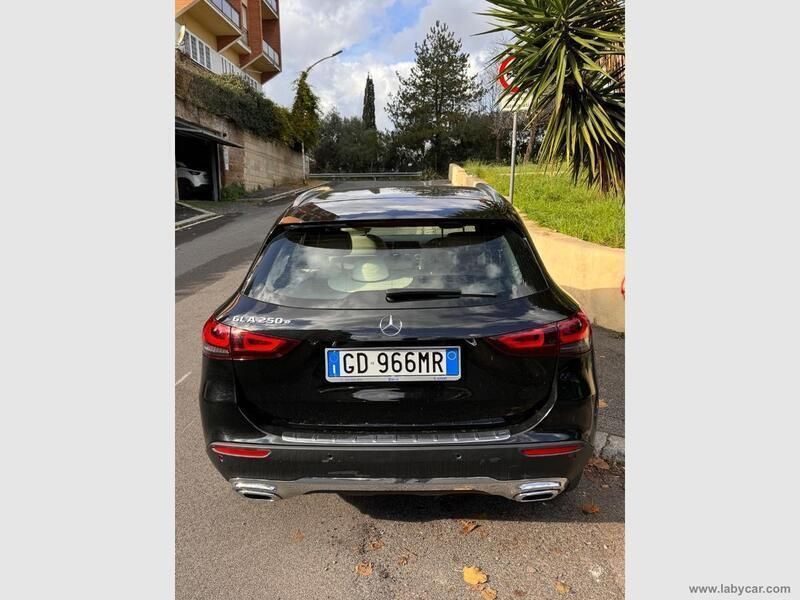 Usata Mercedes GLA250 160 CV (117 kW) 2021 Nero SUV