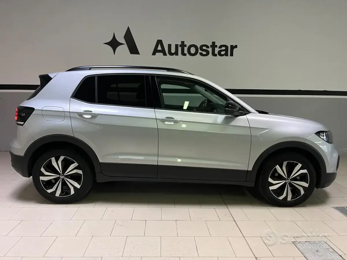Usata VW T-Cross Style 95 CV (69 kW) 2022 Grigio SUV