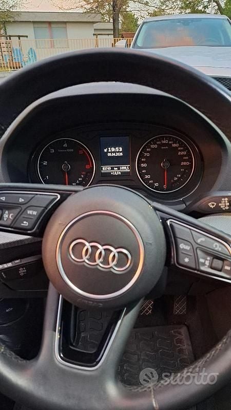 Usata Audi Q2 Admired 116 CV (85 kW) 2021 Bianco SUV