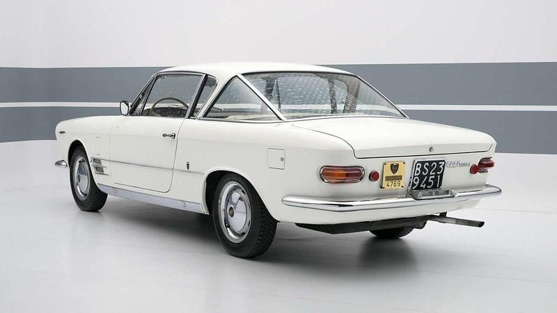 Usata Fiat 2300 S 131 CV (96 kW) 1968 Bianco pastello Coupé