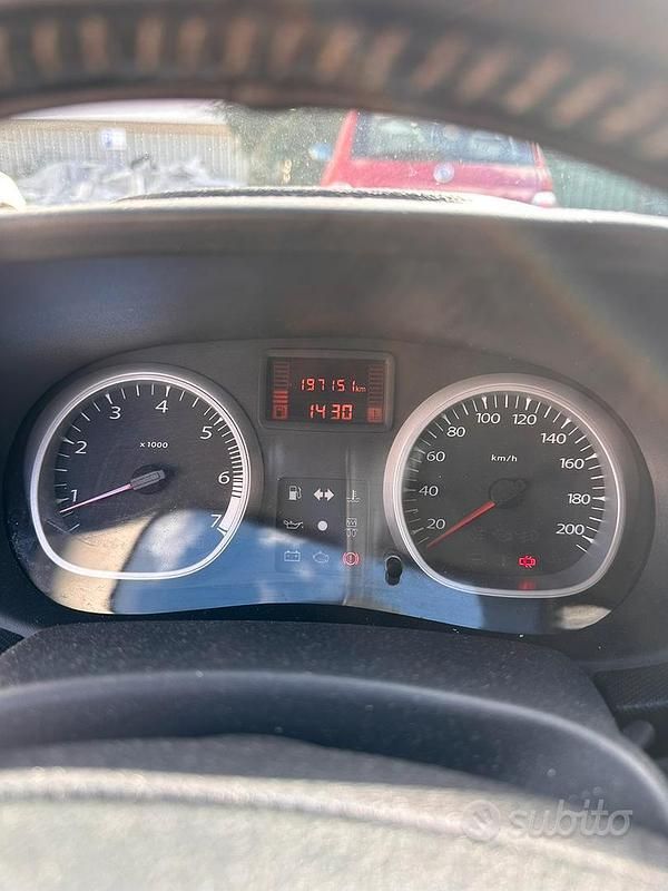 Usata 2012 Dacia Duster SUV | 4000 € (Super prezzo) - Immagine 1/4