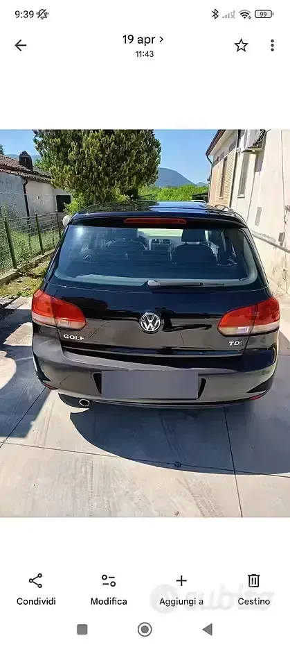 Usata VW Golf VI 105 CV (77 kW) 2011 Nero Utilitaria