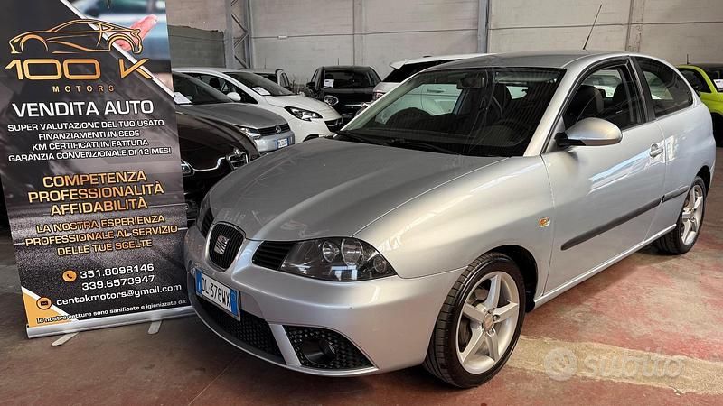 Usata Seat Ibiza Stylance 70 CV (51 kW) 2007 Grigio Utilitaria