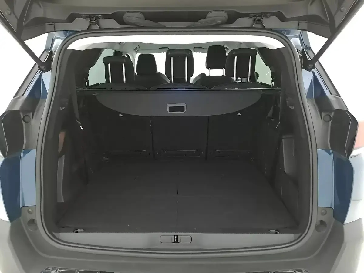 Usata Peugeot 5008 Allure 131 CV (96 kW) 2022 Blublu SUV