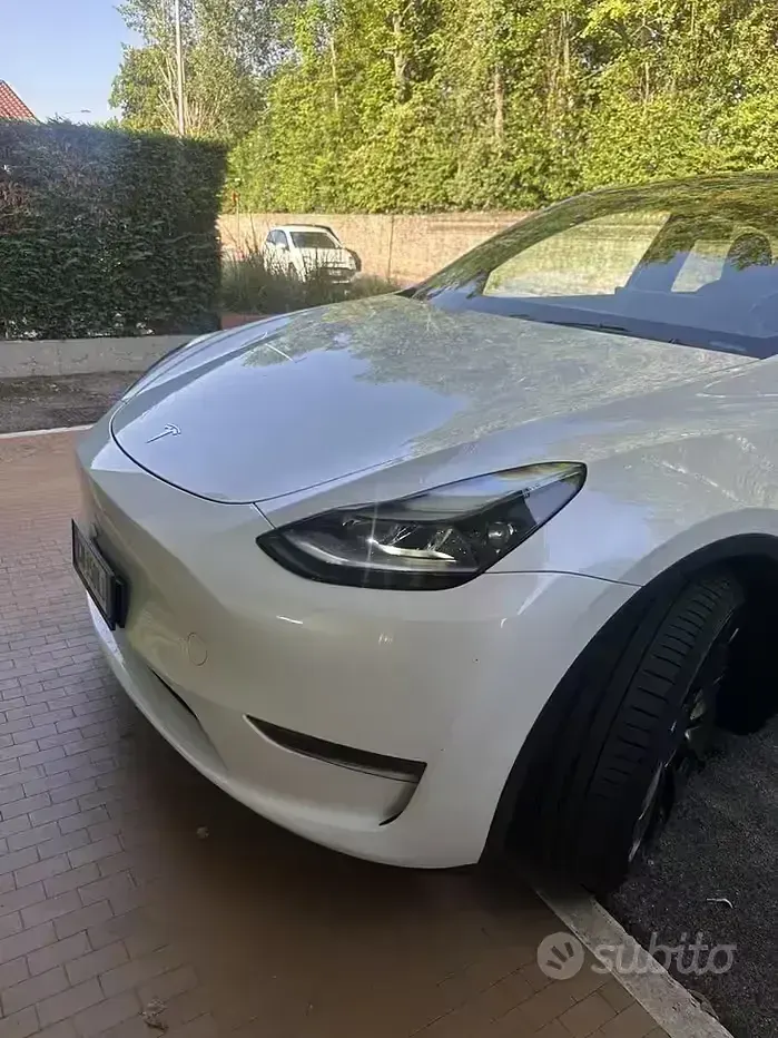Usata Tesla Model Y Performance 185 kW (252 CV) 2023 Bianco SUV