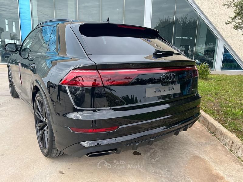 Nuova Audi Q8 S-Line 286 CV (210 kW) 2026 Nero SUV