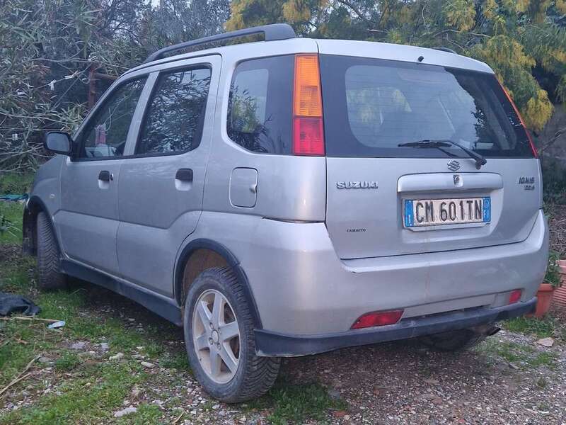 Usato 2004 Suzuki Ignis 1.2 Diesel 69 CV (3.000 €)