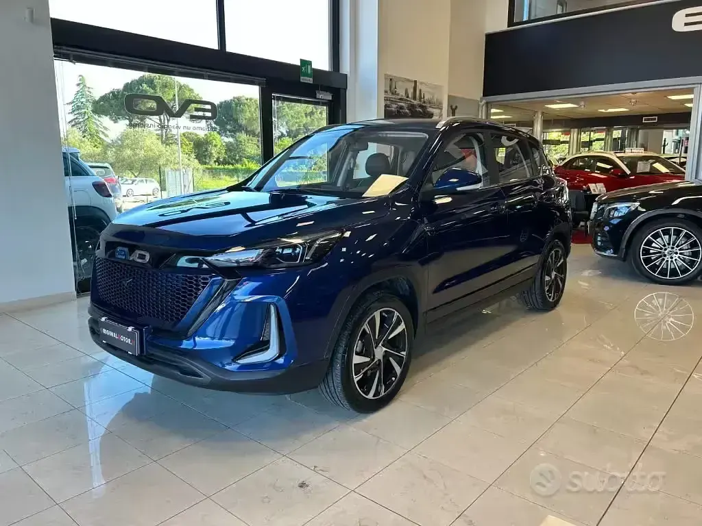 Usata EVO Evo 5 127 CV (93 kW) 2023 Blu SUV