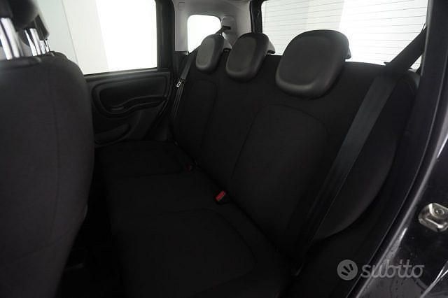 Usata Fiat Panda Cross Cross 69 CV (50 kW) 2024 Nero Utilitaria