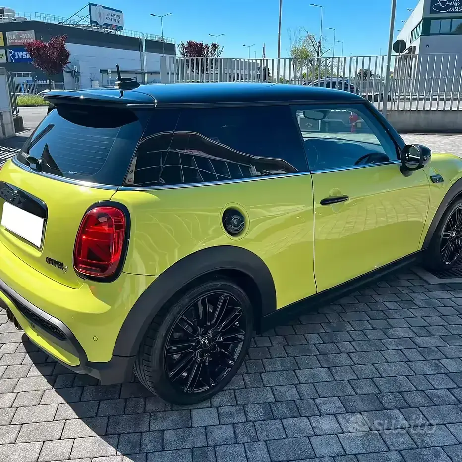 Usata Mini Cooper S 178 CV (130 kW) 2023 Utilitaria