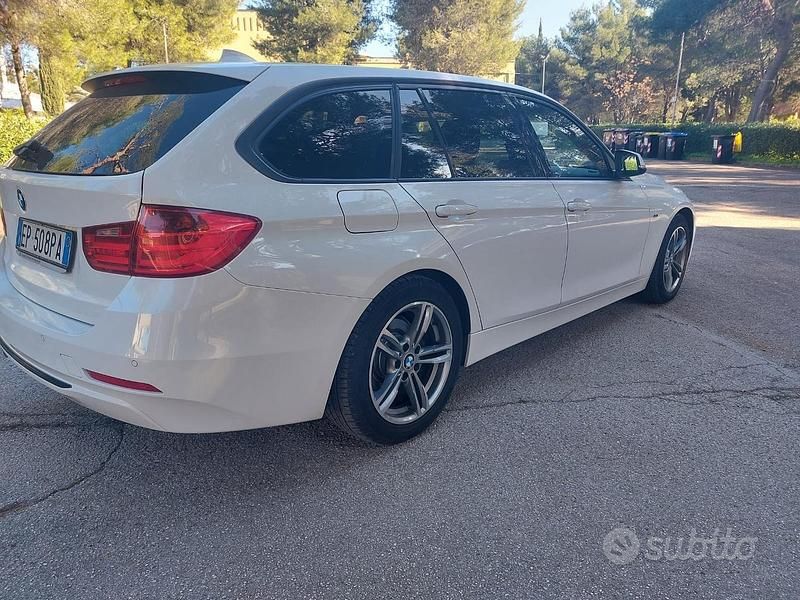 Usata BMW 316 Efficient Dynamics 116 CV (85 kW) 2013 Bianco Station wagon