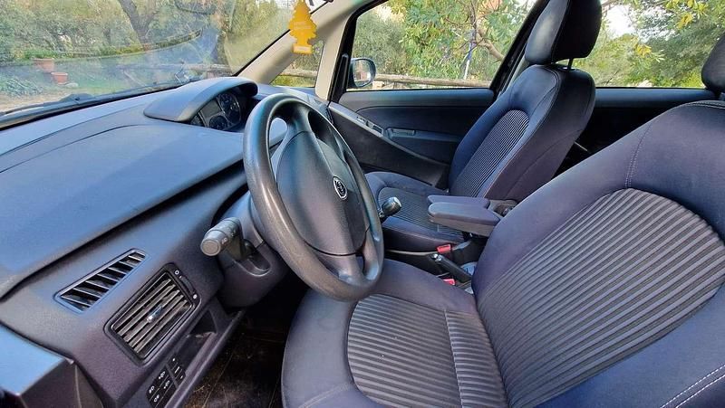 Usata Lancia Musa 90 CV (66 kW) 2010 Nero Monovolume