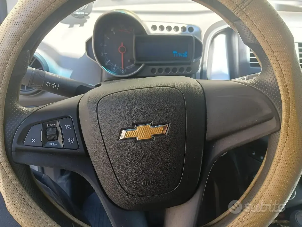 Usata Chevrolet Aveo 86 CV (63 kW) 2013 Berlina
