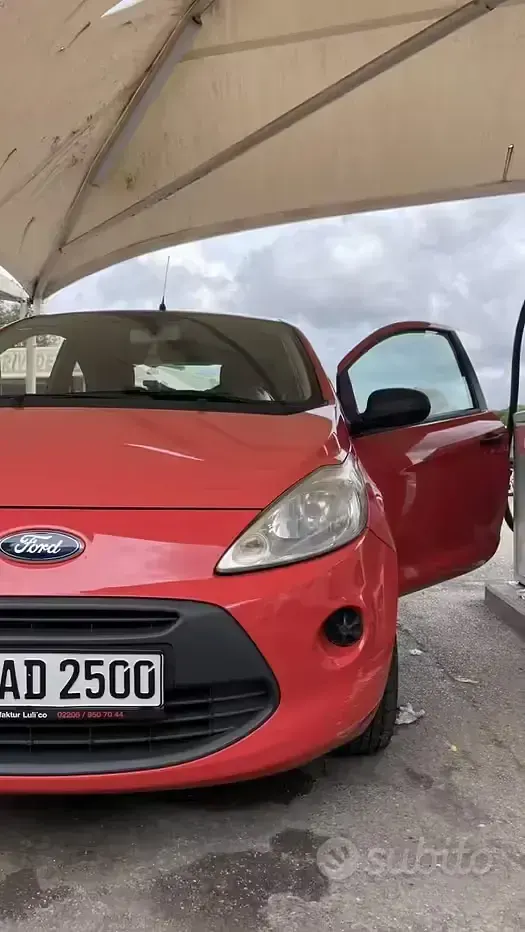 Usata Ford Ka 69 CV (50 kW) 2014 Rosso Berlina