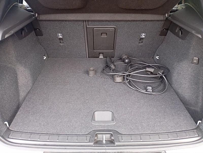 Usata Volvo XC40 Inscription 129 CV (94 kW) 2021 Bianco SUV