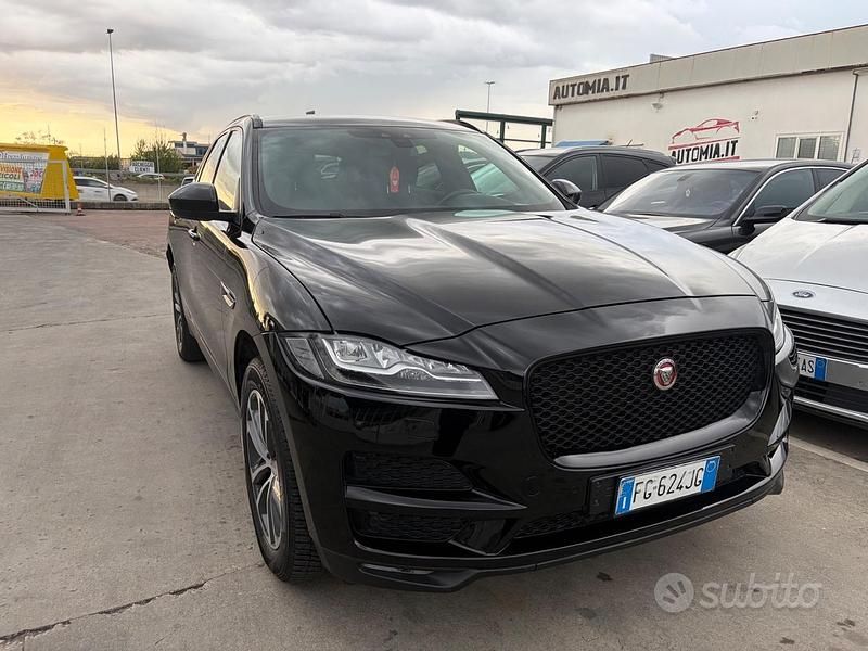 Usata Jaguar F-Pace R-Sport 180 CV (132 kW) 2017 Nero SUV