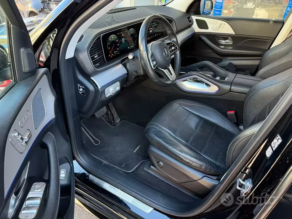 Usata Mercedes GLE300 Premium 245 CV (180 kW) 2020 Nero ossidiana metallizzato SUV