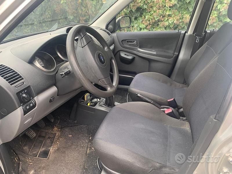 Usata Subaru Justy 2004 Grigio Utilitaria