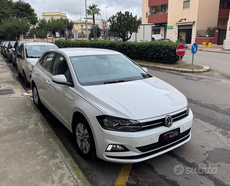 Usata VW Polo Highline 95 CV (69 kW) 2020 Nero Utilitaria