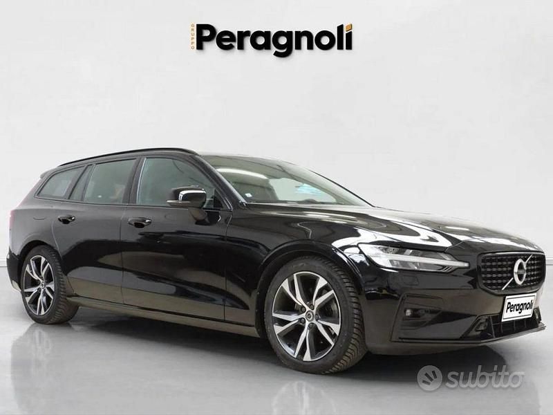 Usata Volvo V60 R-Design 197 CV (144 kW) 2022 Nero Station wagon