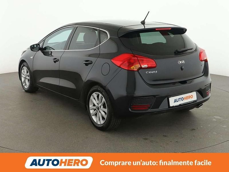 Usata Kia Ceed 110 CV (80 kW) 2016 Nero Utilitaria