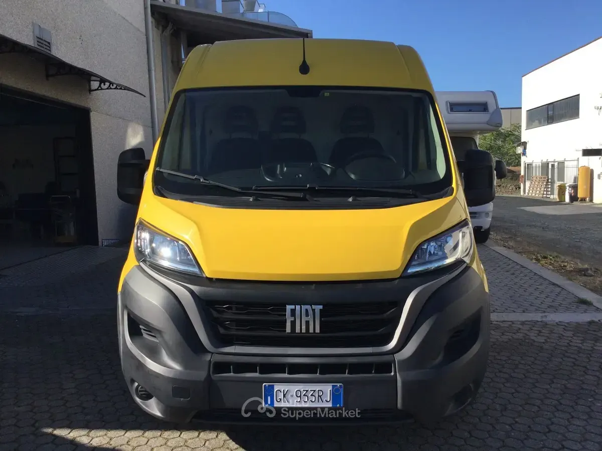 Usata Fiat Ducato 33 120 CV (88 kW) 2022 Giallo Furgone