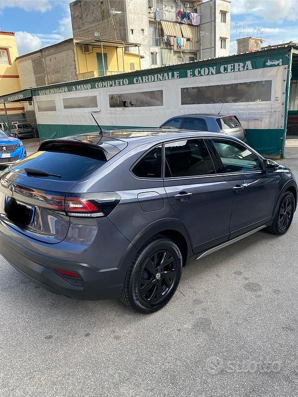 Usata VW Taigo 110 CV (80 kW) 2022 Grigio SUV