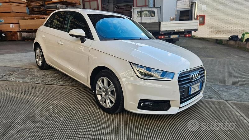 Usata Audi A1 90 CV (66 kW) 2015 Bianco Utilitaria