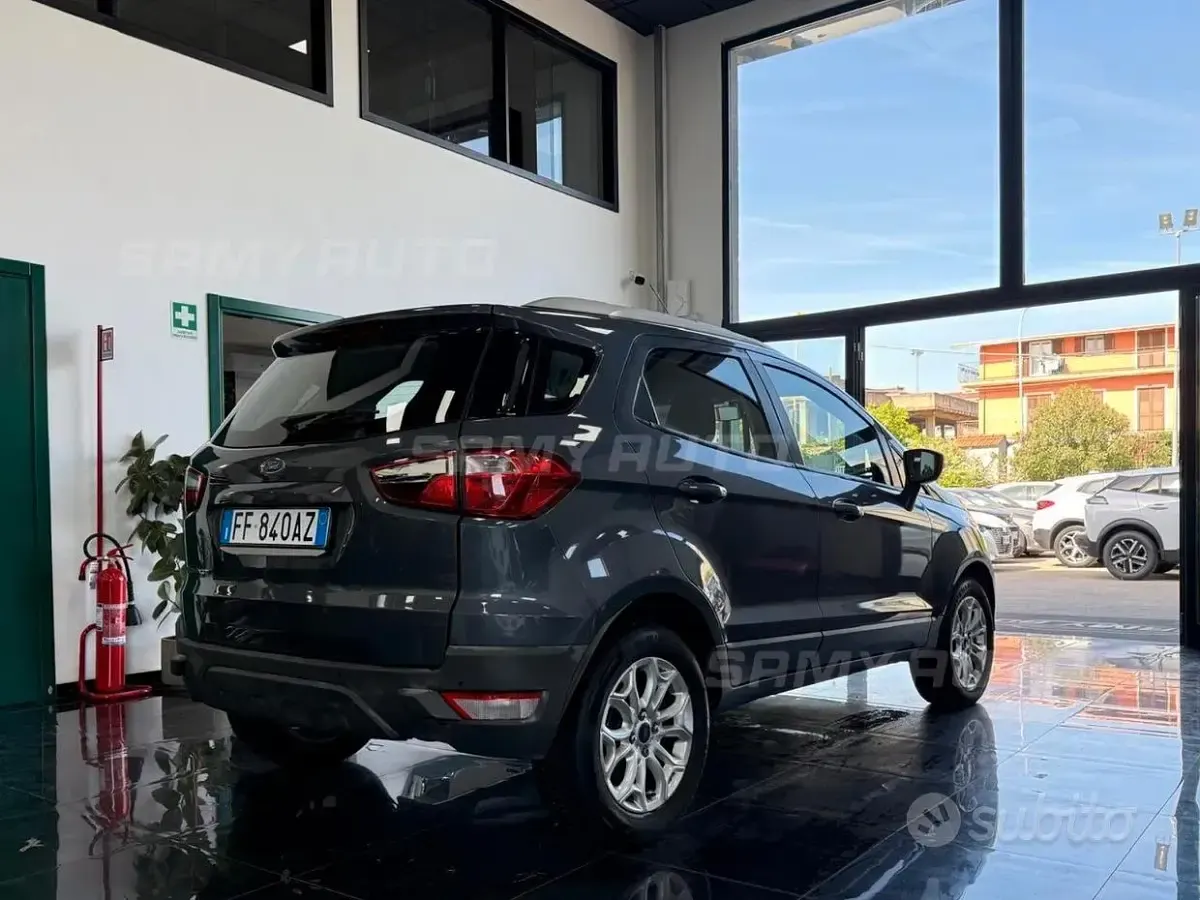 Usata Ford Ecosport Titanium 95 CV (69 kW) 2016 Grigio SUV
